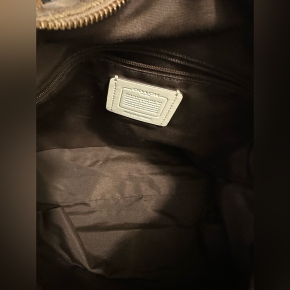 Coach Celeste hobo bag signature canvas and leather - Picture 13 of 14